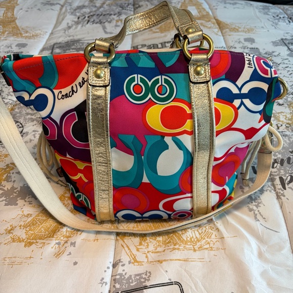 Coach Y2K Poppy Pop C Spotlight Shoulder Bag EUC - Picture 2 of 12